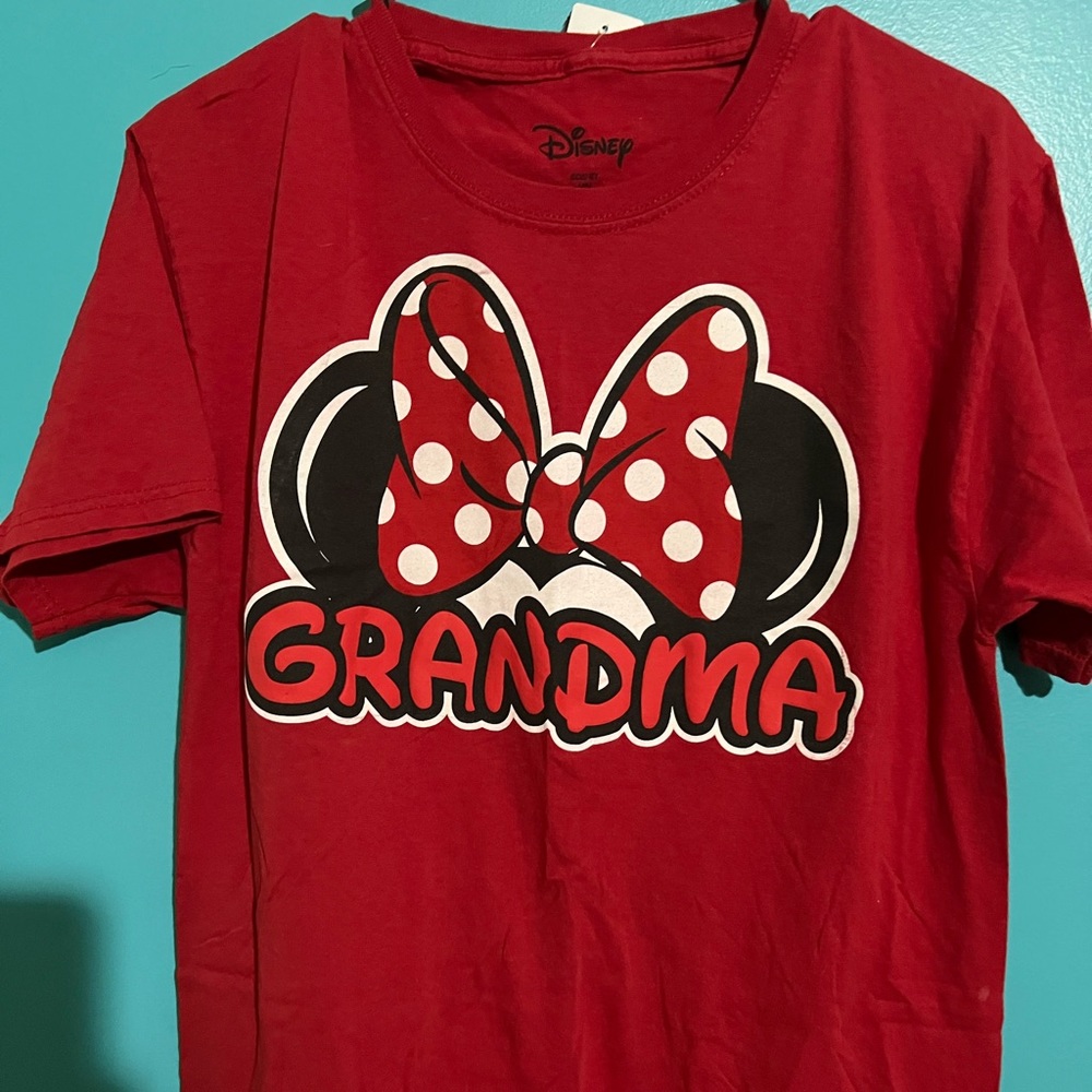 DISNEY GRANDMA MEDIUM
